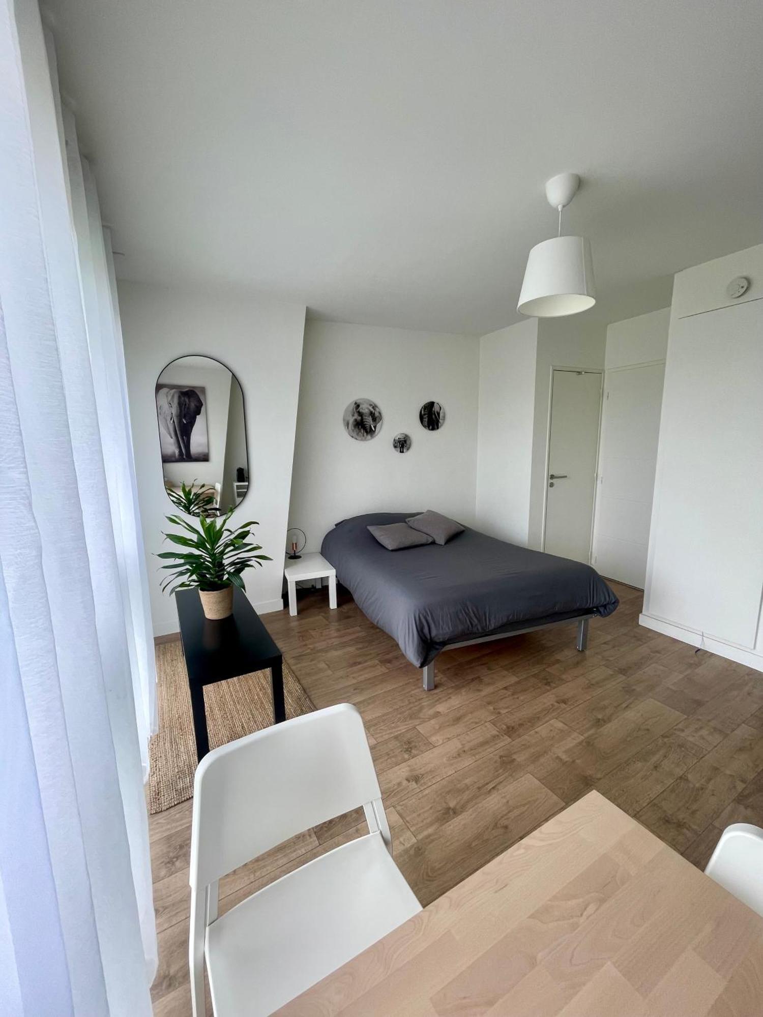 Emma Studio Rosières-près-Troyes Exterior foto
